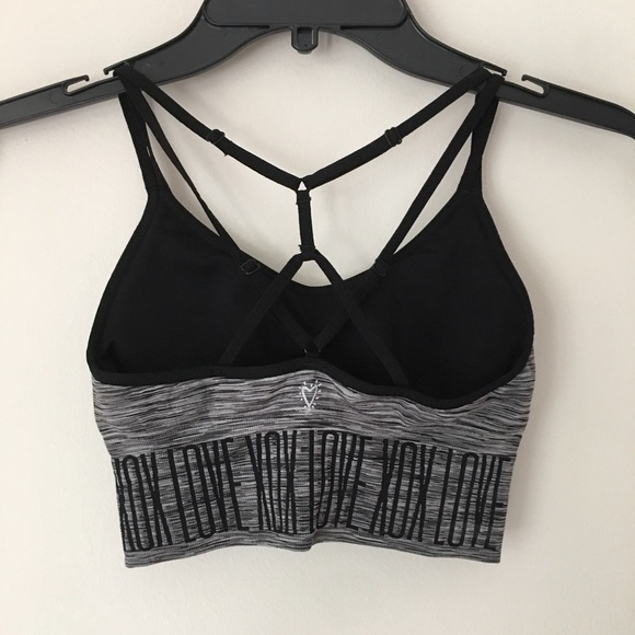 Betsey Johnson | Performance Strappy Sports Bra XS - Picture 5 of 5